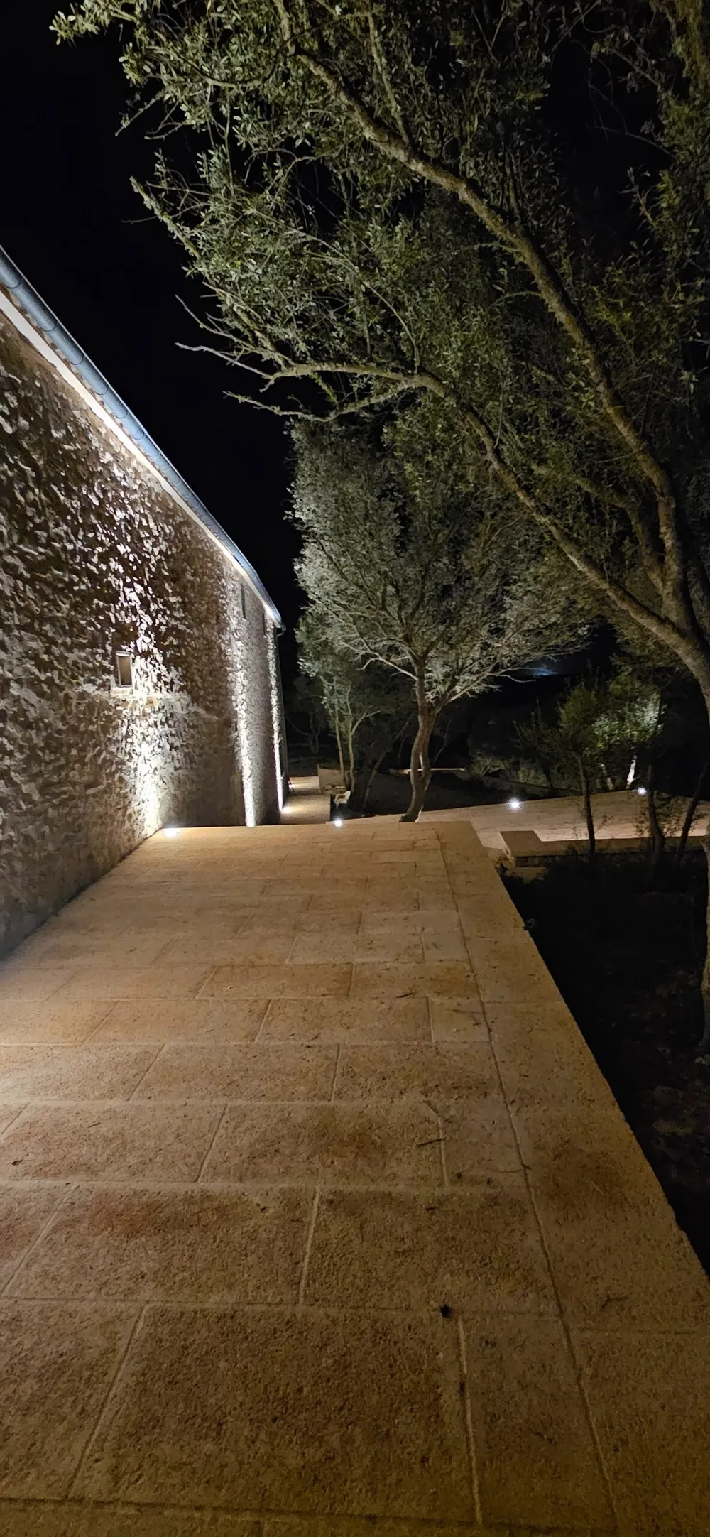 Proyecto de Instalaciones Electricas y Cuadros - Bestard